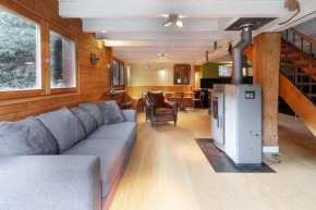 Chalet of the 5 Chardons ski-in ski-out